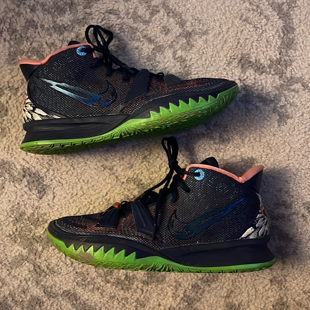 Size 9 - Nike Kyrie 7 Midnight Navy 2021